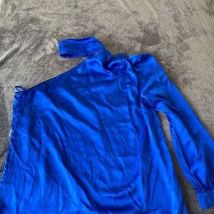Blue off shoulder top with neck strap super cute